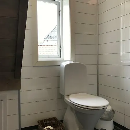 The White House Apartman *