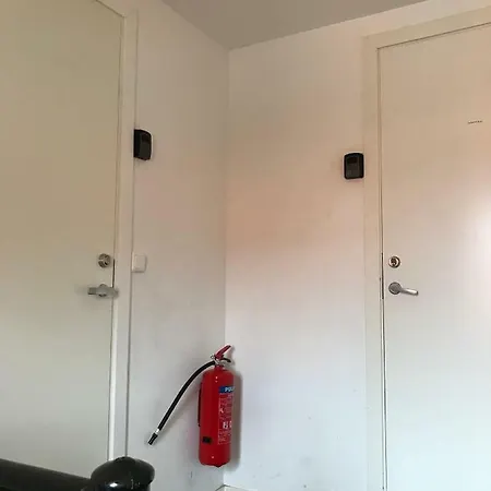 The White House Apartman *
