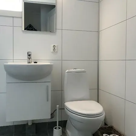 The White House Apartman *
